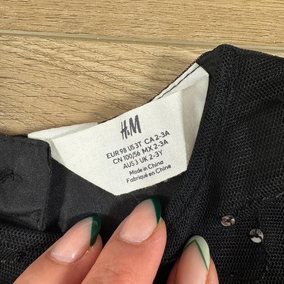 H&M black tulle toddle dress - Picture 2 of 4